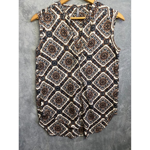 Allison Joy Tops - Allison Joy Sleeveless V Neck Geometric Print Blouse Top‎ Women's Size L